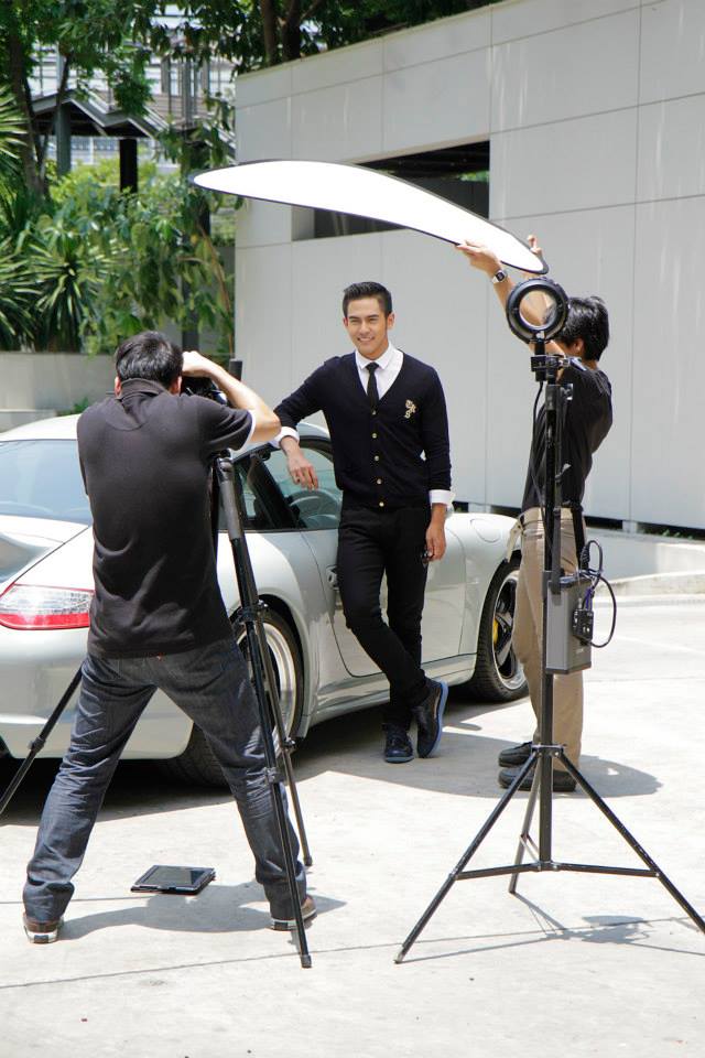 เต้ย พงศกร @ เบื้องหลังถ่ายแบบ C.Life Free Magazine issue 25