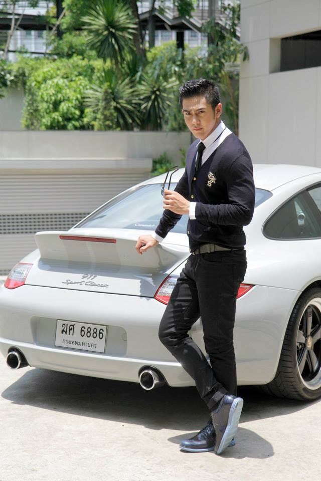 เต้ย พงศกร @ เบื้องหลังถ่ายแบบ C.Life Free Magazine issue 25