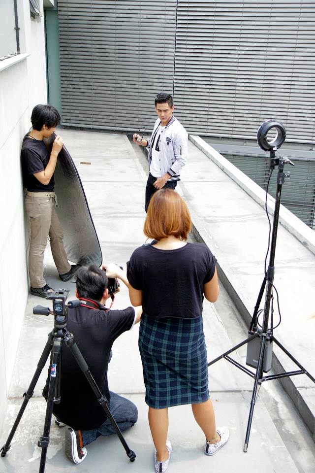 เต้ย พงศกร @ เบื้องหลังถ่ายแบบ C.Life Free Magazine issue 25