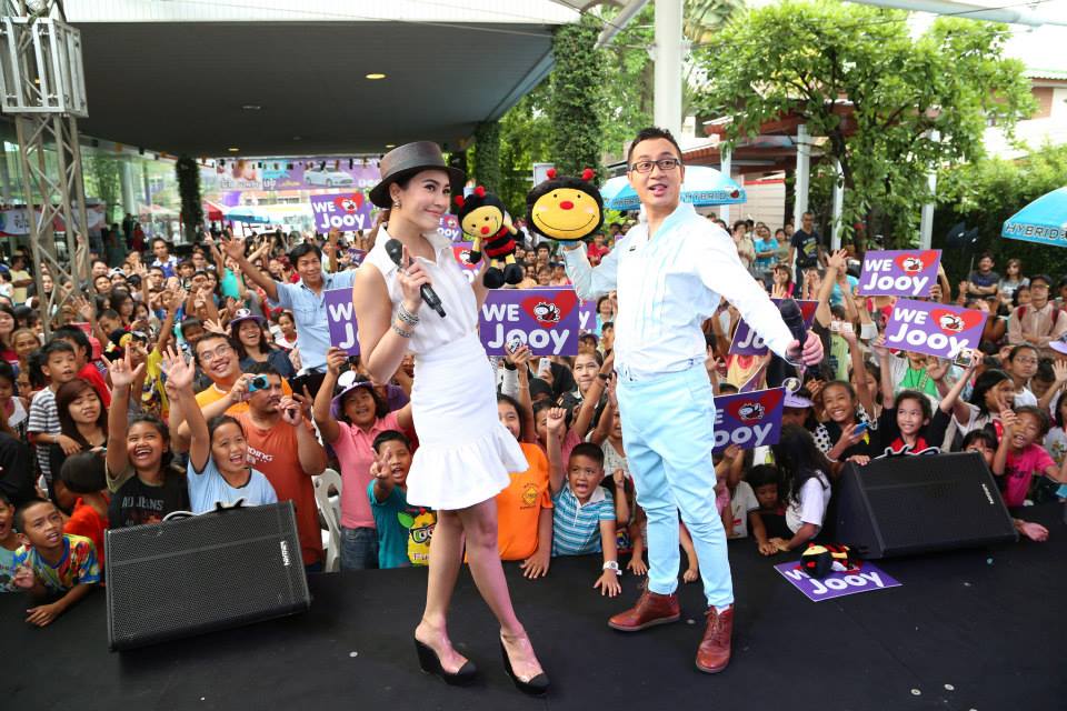 จุ๋ยวรัทยาที่โตโยต้าบัสส์
