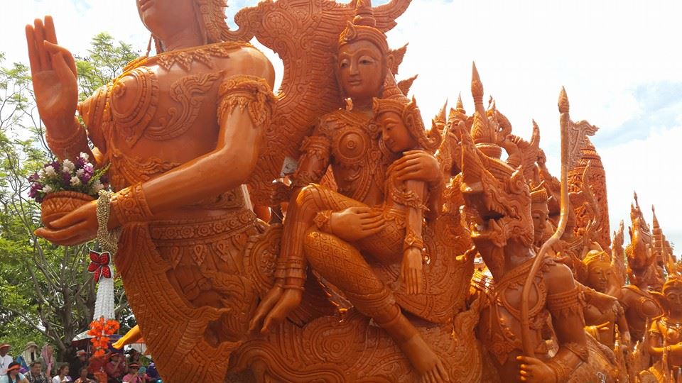 เทียนพรรษาอุบลราชธานี 2557
