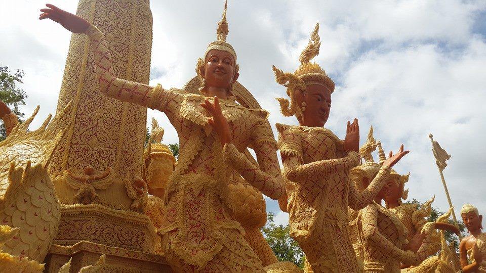 เทียนพรรษาอุบลราชธานี 2557