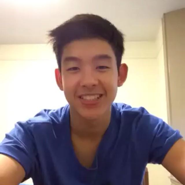 ยั่วให้อยากแล้วจาก ชุดหนุ่มน้อย น่าม่อ