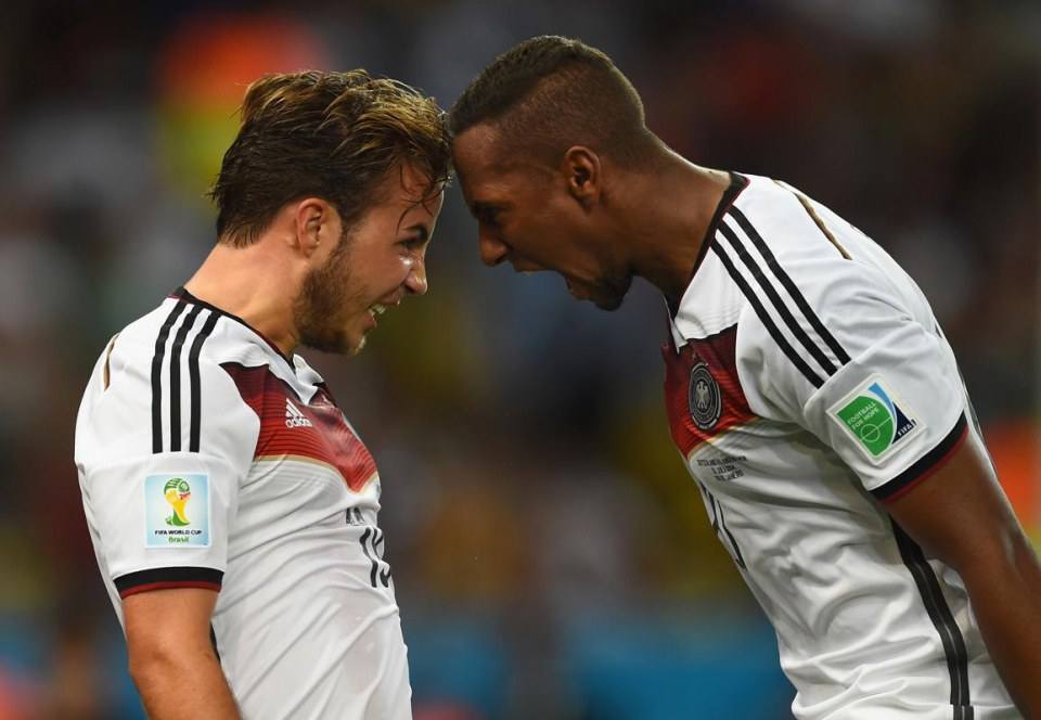Mario G&ouml;tze  นักเตะเยอรมันที่ยิงประตู ทำให้ทีมเยอรมันคว้าแชมป์โลก