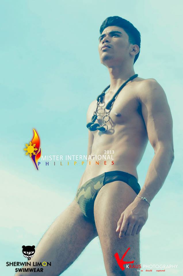 หล่อหน้าคม