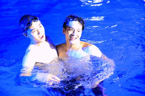 มาแล้ววว ตัวอย่างฝากไว้..ในกายเธอ (The Swimmers Official Trailer)