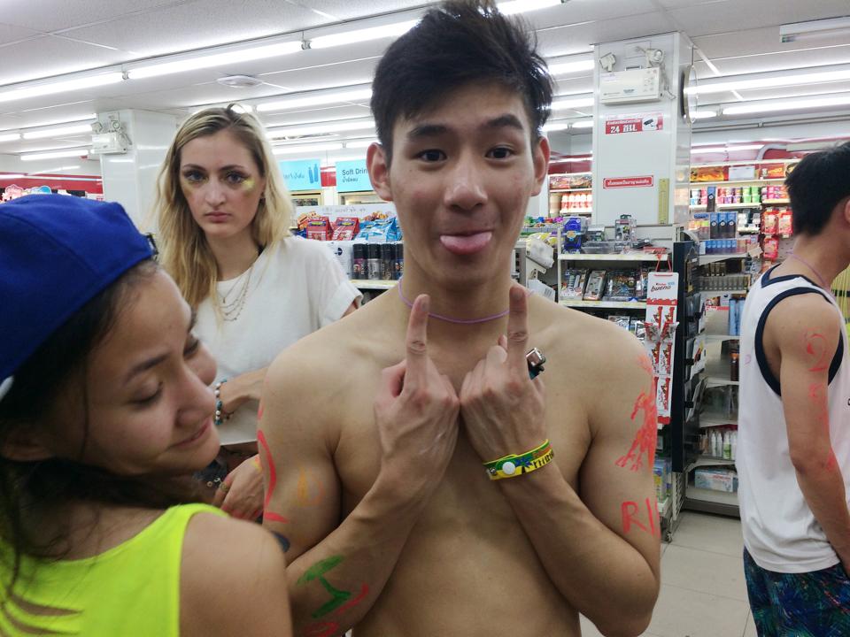 น้องเชน เฟรชชี่ ใสๆ จาก  ธรรมศาสตร์