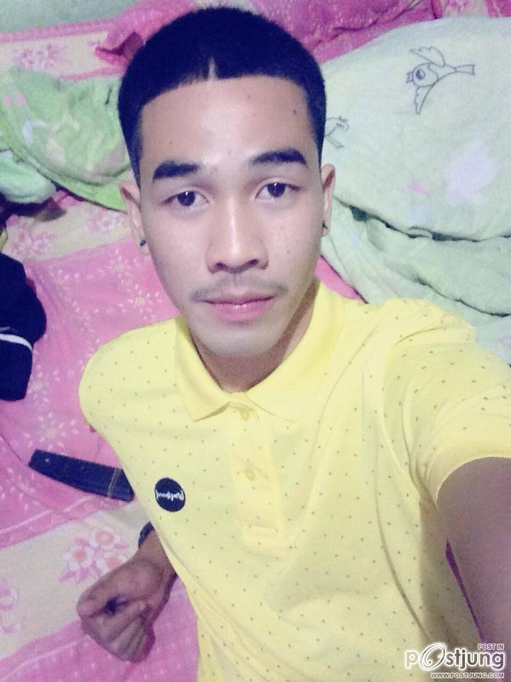 หนุ่มหล่อ Tee Jetsada