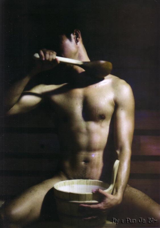 หลงทางในซาวน่า...ก็มันมืด