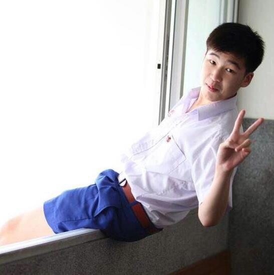เด็ก ๆ นักเรียนวัยกำลังน่ารัก