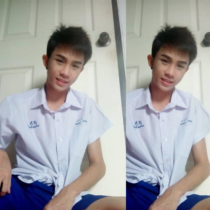 เด็ก ๆ นักเรียนวัยกำลังน่ารัก
