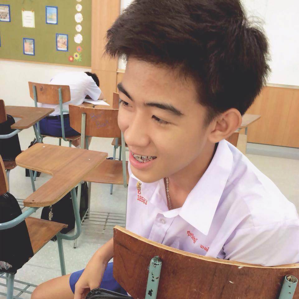 เด็ก ๆ นักเรียนวัยกำลังน่ารัก
