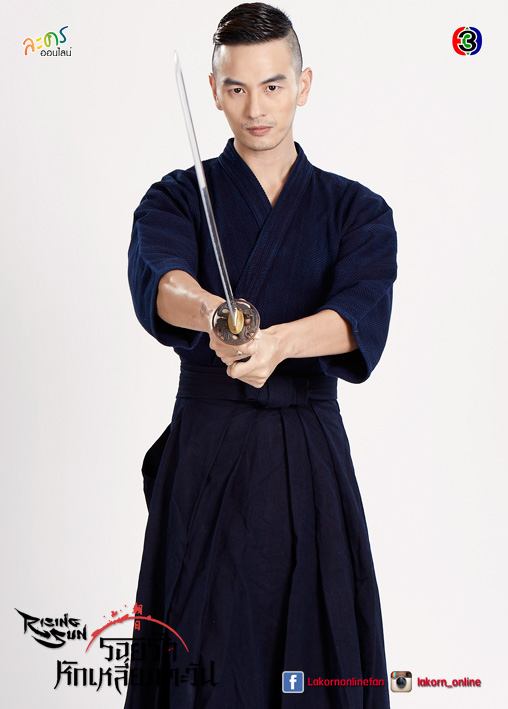 รอยรักหักเหลี่ยมตะวัน ตอนแรก สนุก ภาพสวย พระนางสวยหล่อทะลุจอ!!