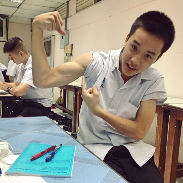 เจมส์ Hormones season 2