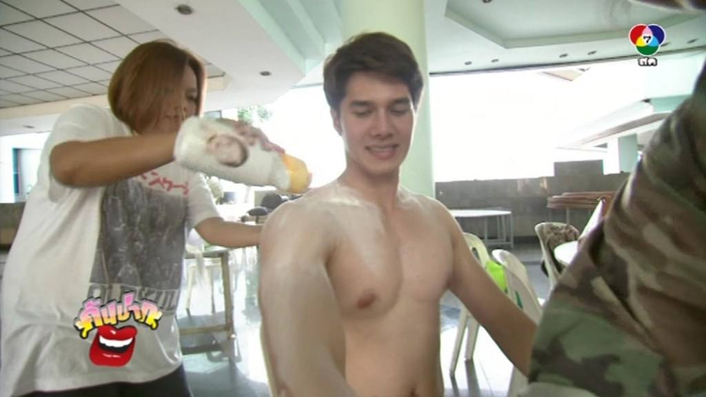 ใส่หลายชั้นแท้ สงสารน้องชาย มิกค์