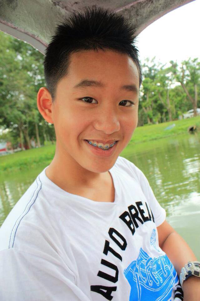 น้องเอส เยาวชนทีมชาติรุ่นเล็ก sexyแบบเด็กๆ===