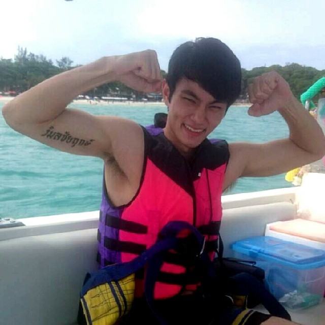 ตูมตาม  หุ่นแซ่บ