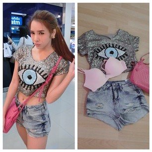 ชุดสบายๆ กับเสื้อในไม่มีโครง