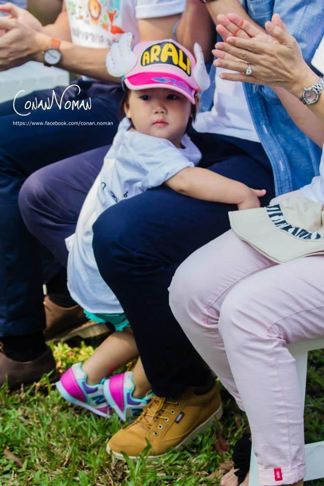 บ้านฉัตรบริรักษ์ คนอะไร หล่อตลกครบสูตร