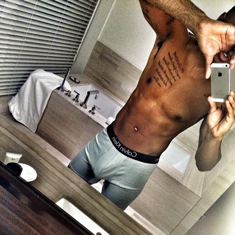 Trey songz นักร้องหนุ่มผิวสี อลังการ...