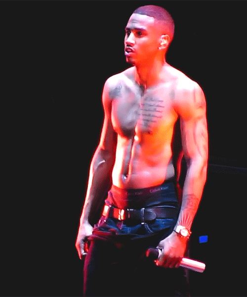 Trey songz นักร้องหนุ่มผิวสี อลังการ...