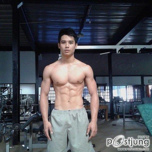 ถอดโชว์เรือนร่าง 504