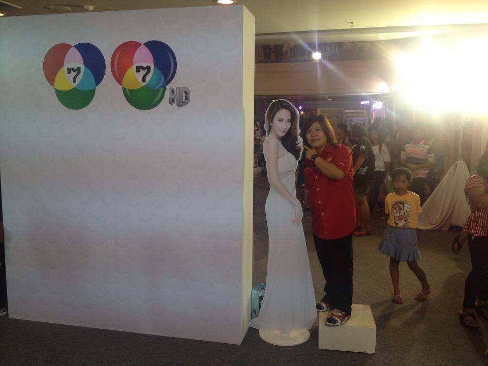 ห้างเเตก 7HD Festival อุดร "อั้ม พัชราภา" ขวัญใจคนไทยทั่วประเทศ สวยมากก!!