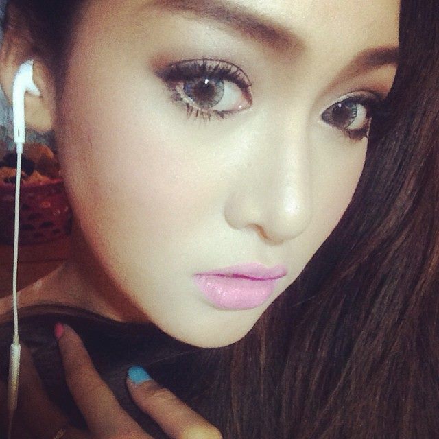 สาวมั่นสุดสวย"อลิซ ชญาดา อาร์สยาม"