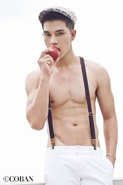 หนุ่มหล่อ กับซิกแพก