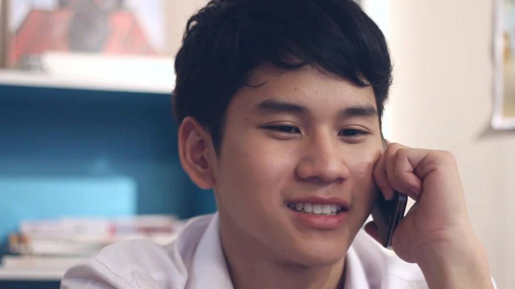 เบิ่งไปเบิ่งมาก็หน้าฮักเน๊าะ คนนี้