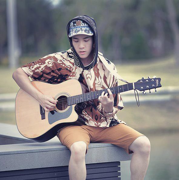 อ๋อชื่อ (วิคเตอร์)นายชัชชวิศ เตชะรักษ์พงศ์) หาfacebokkบ่เจอ