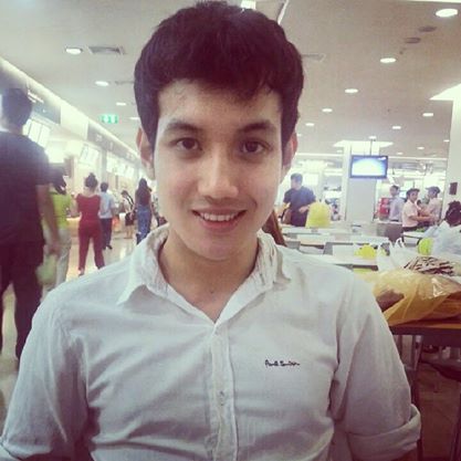 เพชร นพรัตน์ ประเสริฐสุข พระเอกละครพื้นบ้านเรื่อง ยอพระกลิ่น