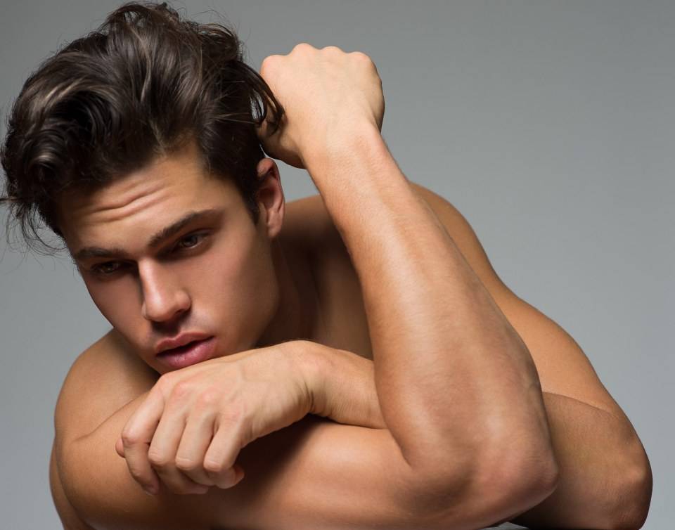 Gritt Guy 9 : Tyler Tuck by Brian Jamie
