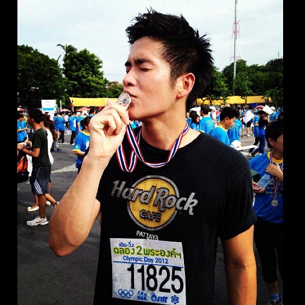 ดารา กีฬา เป็นยาวิเศษ เอ้าฮ้าไฮ้ @บารวี 194