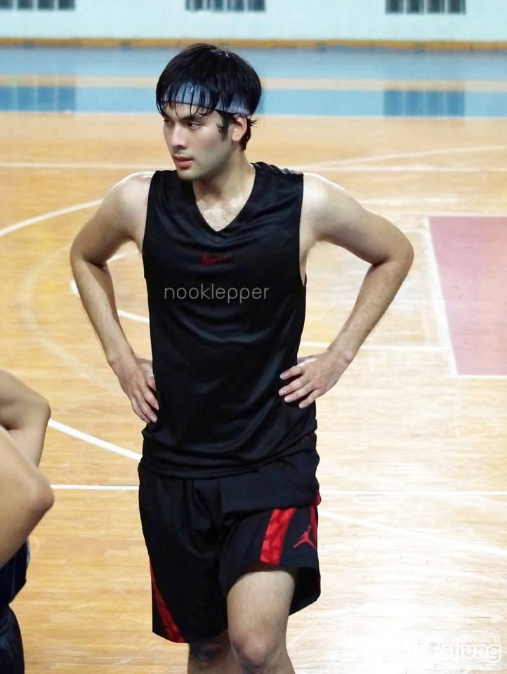ดารา กีฬา เป็นยาวิเศษ เอ้าฮ้าไฮ้ @บารวี 194