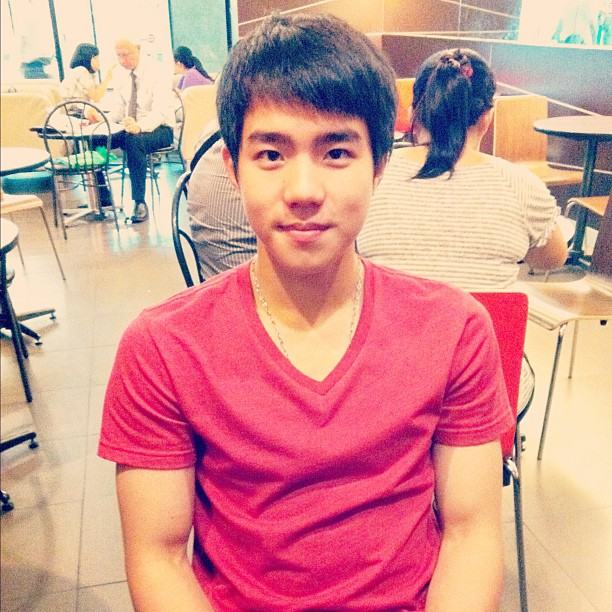 ฉลอง!!!!!!!!!!!!!!!!!! @บารวี 200