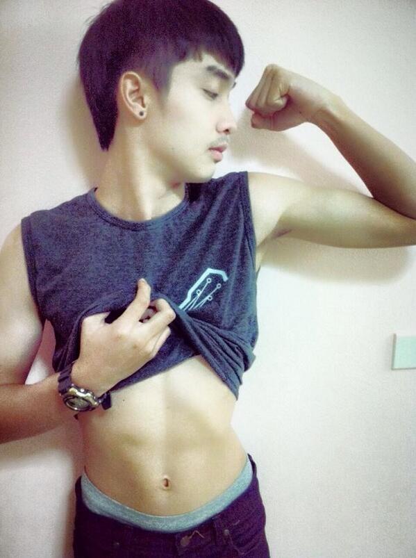 วัยรุ่นน่ารักอ่ะ