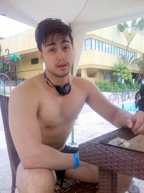 วัยรุ่นน่ารักอ่ะ