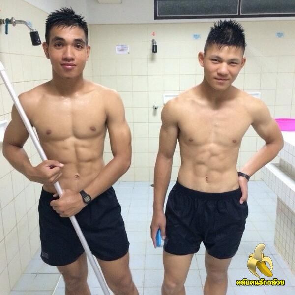 วัยรุ่นน่ารักอ่ะ