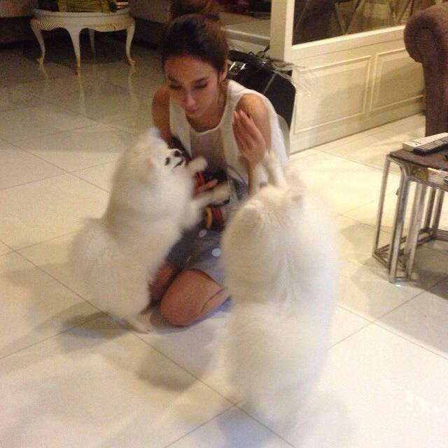 อั้ม ลุคใสๆเบาๆ ถ่ายรายการจ้อจี้!!