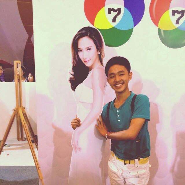 (เก็บตก)อั้ม พัชราภา เยือนเชียงใหม่ FC ให้กำลังใจเพียบ ห้างเเทบเเตก!!