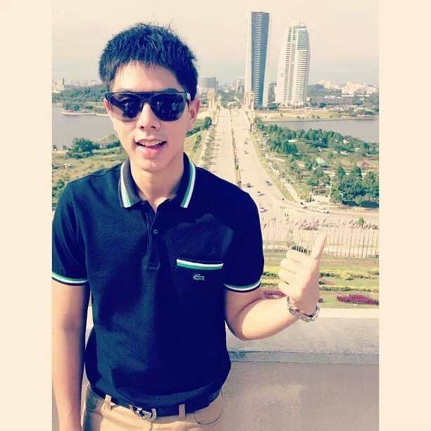 หนุ่มไฉไล  @บารวี  208