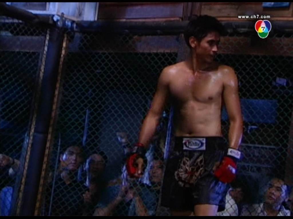 จับมัดกางแขนกางขาไว้เรียบร้อย แต่นึกได้ว่าเขามีเจ้าของแล้ว (ธันญ์ ธนากร)