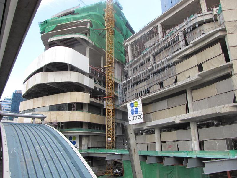 ใกล้เสร็จ!!! ศูนย์การค้าระดับโลก “EmQuartier” ห้างหรูสุดไฮเอนด์ย่านสุขุมวิท