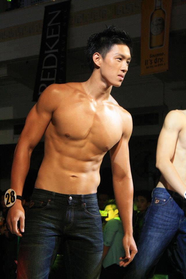 รันเวย์เเซบๆ  @บารวี 215