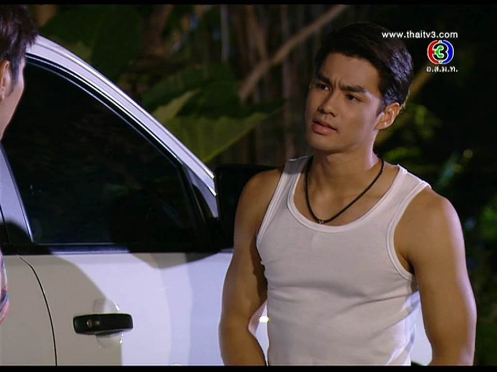 ตากล้องสุดหล่อ เพชร ใน แสงดาวกลางใจ