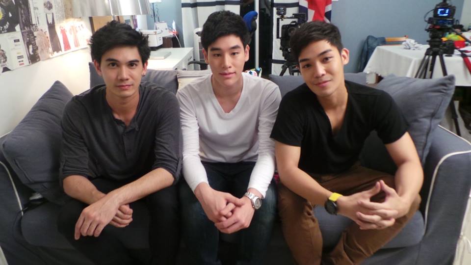 3 หนุ่ม “ป๊อบ-กันต์-เทน” โชว์สปิริตจูบจริง ในหนังสั้น “รักจริงปิ๊งเก้อ” “Secret Love รัก ลับ หลัง”