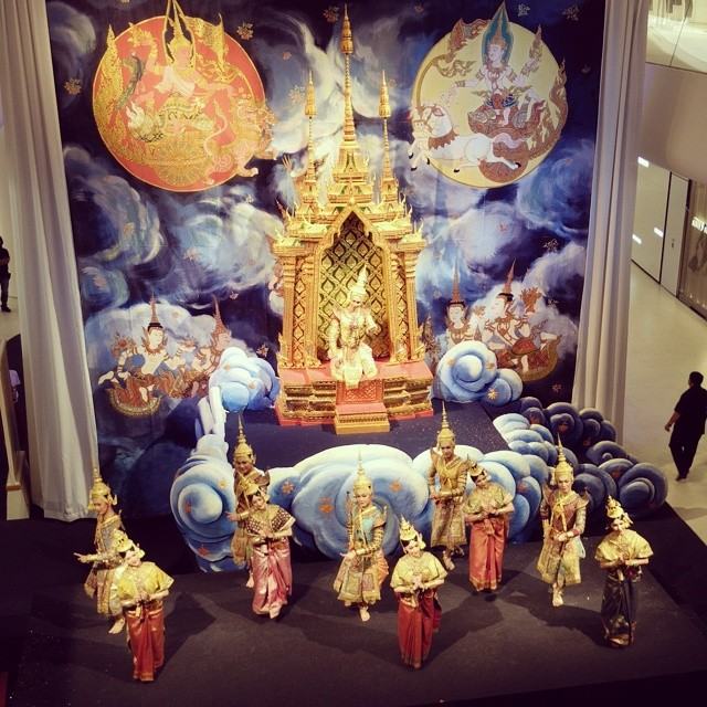 นุ่น-วรนุช  งาน "โขนพระราชทาน ศาสตร์และศิลป์ แผ่นดินไทย" เซ็นทรัลเอ็มบาสซี่