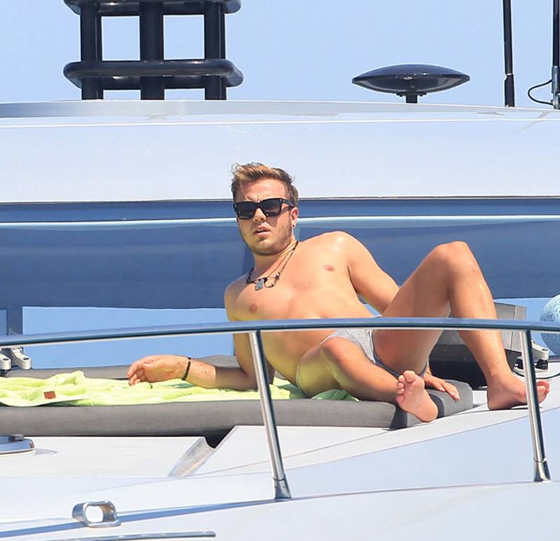 Mario Gotze ในวันพักผ่อนที่ Ibiza