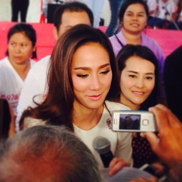 อั้ม พัชราภา งานเปิดตัวตลาดน้ำหาดใหญ่!!